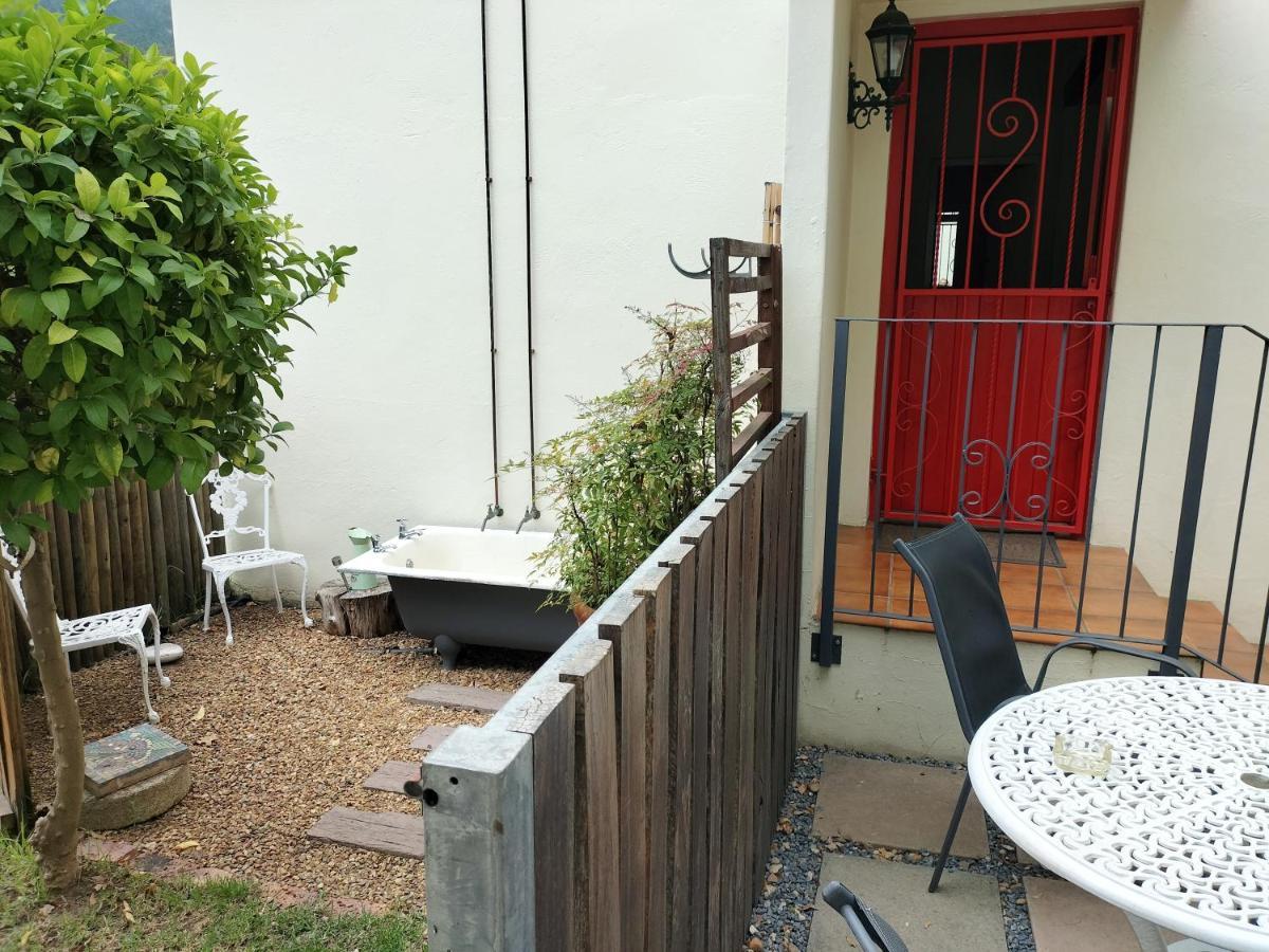 Olive And Vine Farm Cottage 弗朗斯胡克 外观 照片